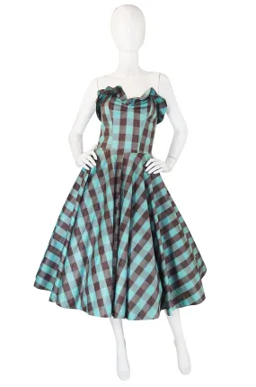 1950s Gorgeous Strapless Checked Full Skirt Dress