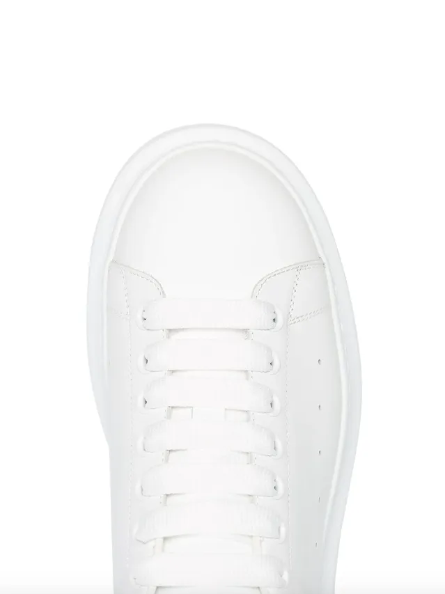 Alexander McQueen Men's Oversized Sneaker in White/black