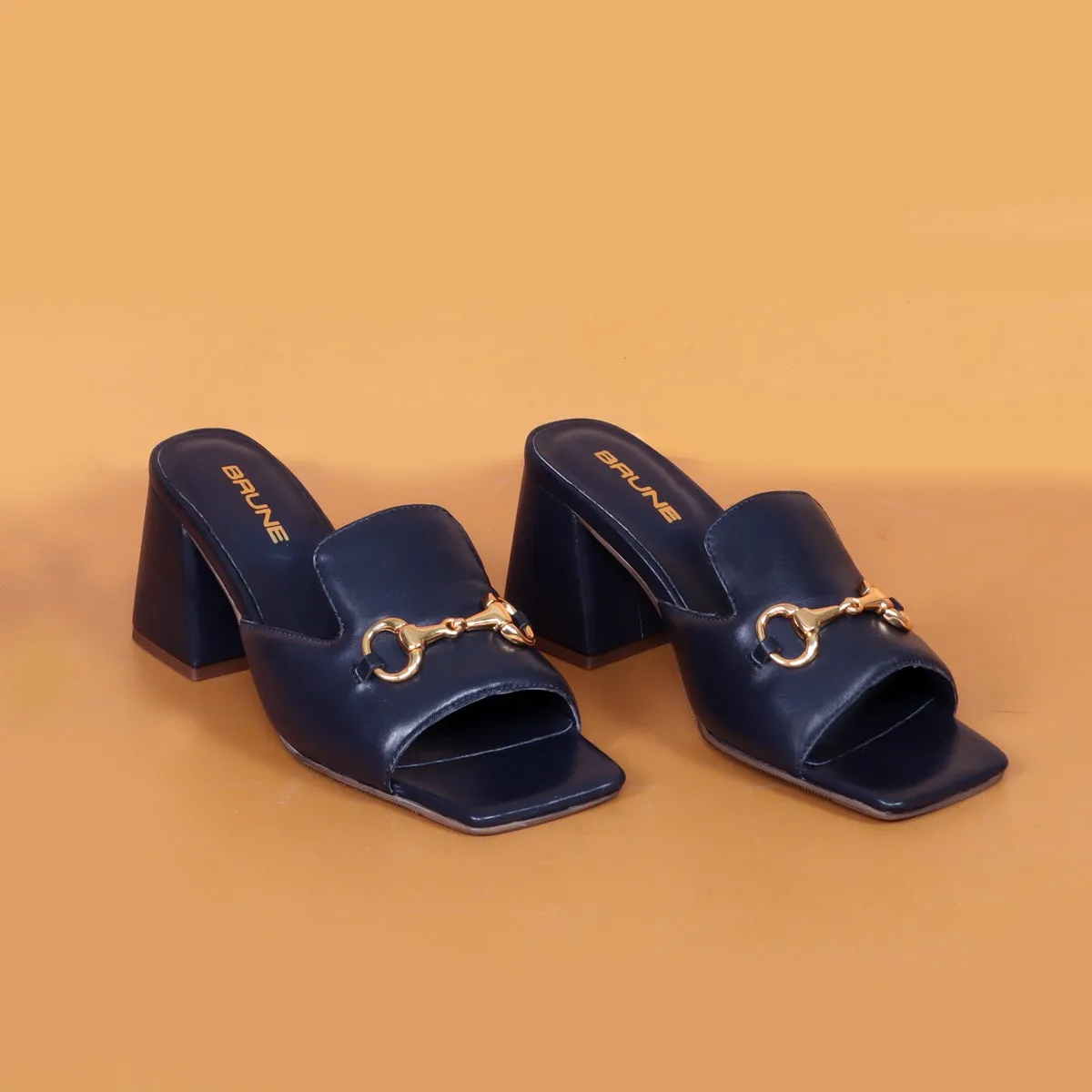 Blocked Heel Ladies Sandal In Navy Blue Leather