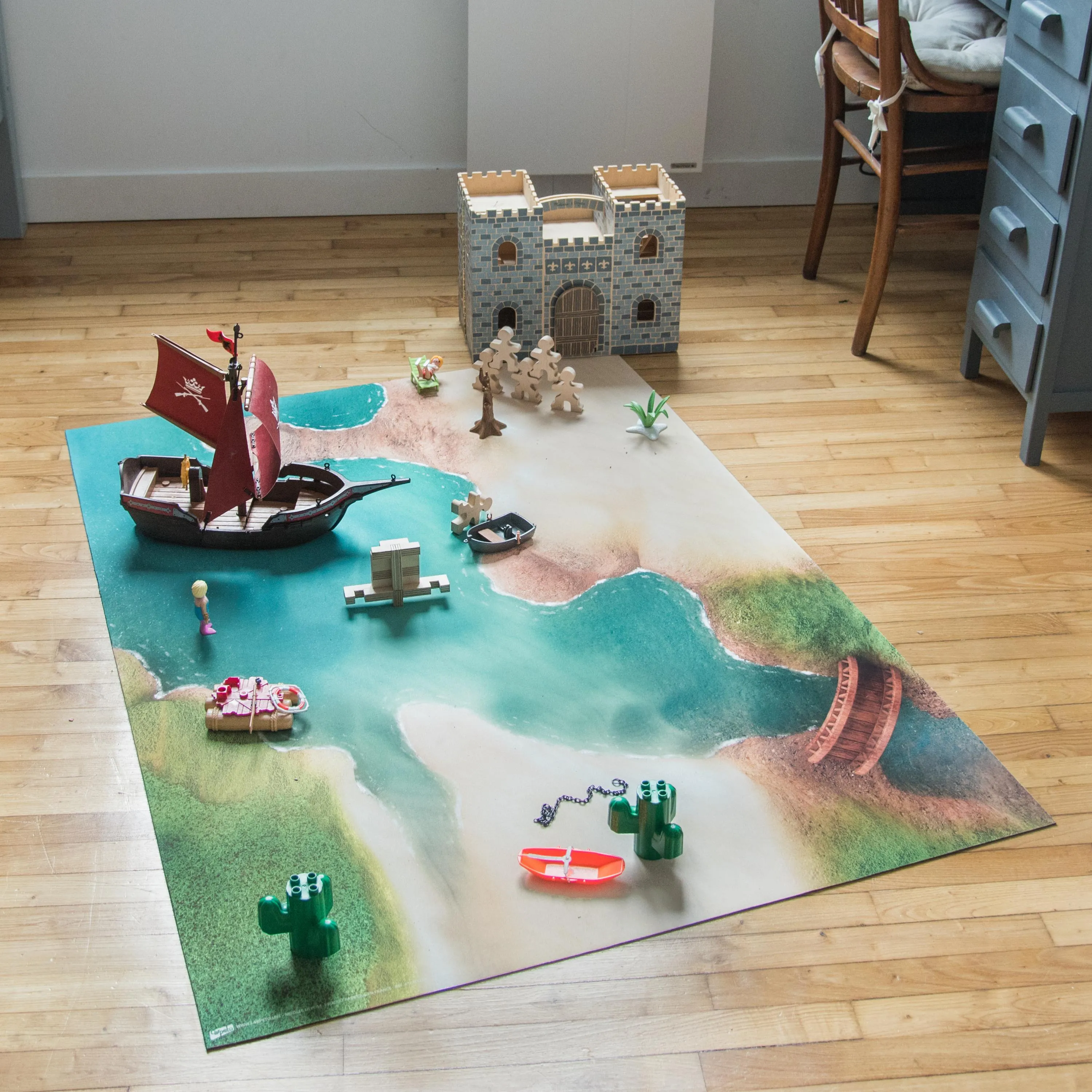 Carpeto Mysterious Creek Playmat