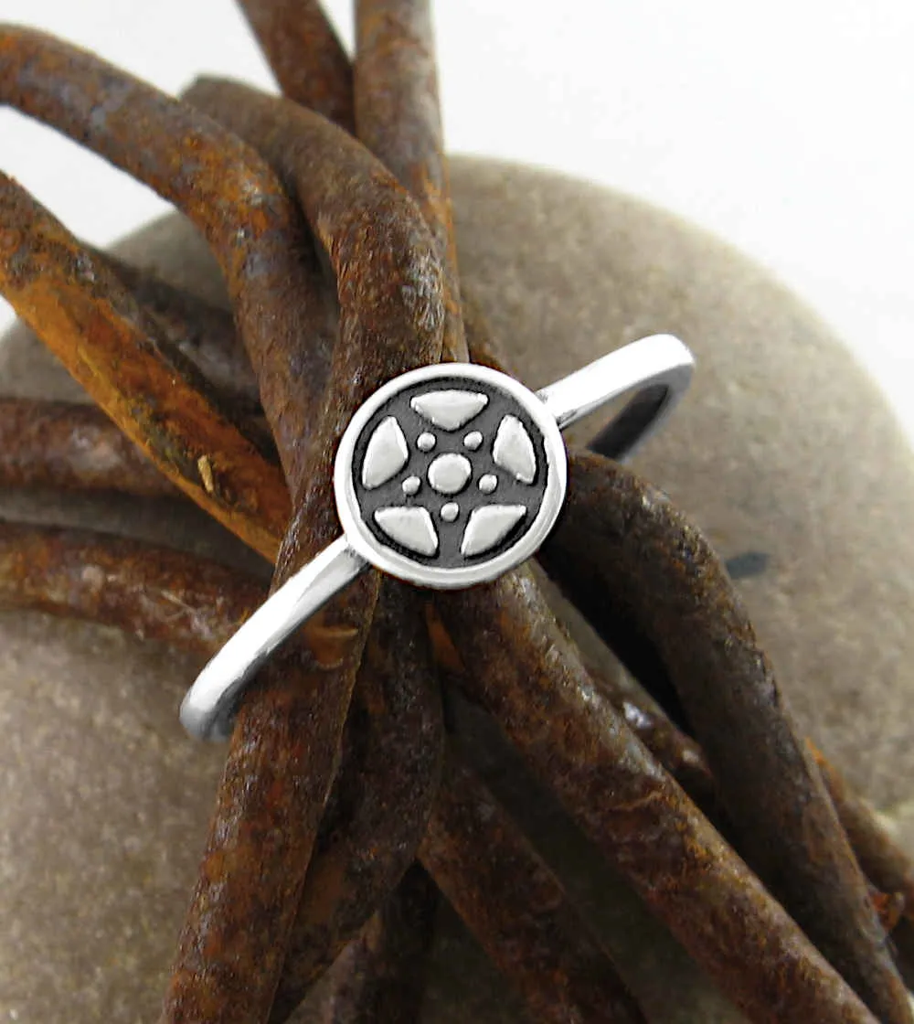 Small Pentagram Symbol Disk Ring